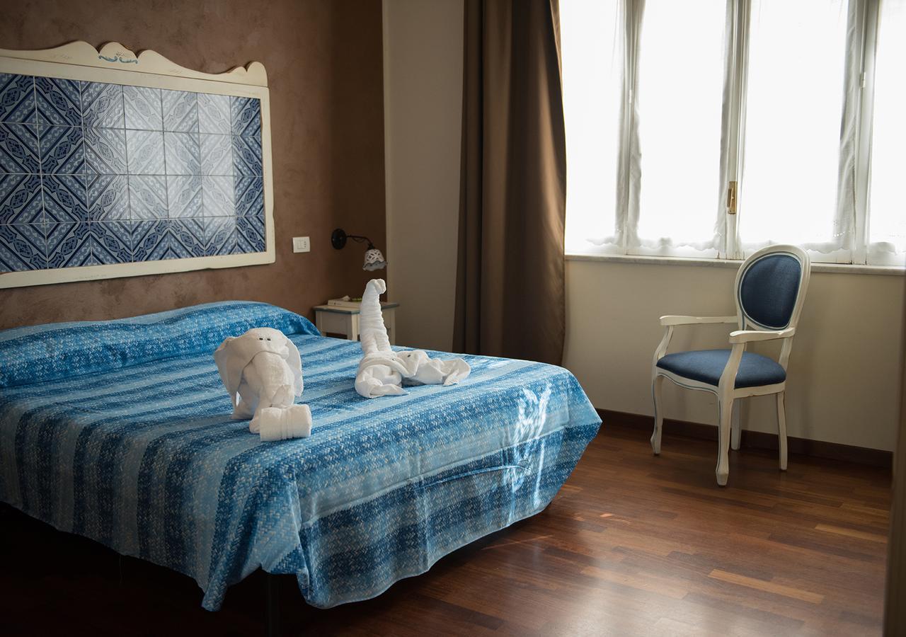 Stupor Mundi Bed And Breakfast ปาแลร์โม ภายนอก รูปภาพ